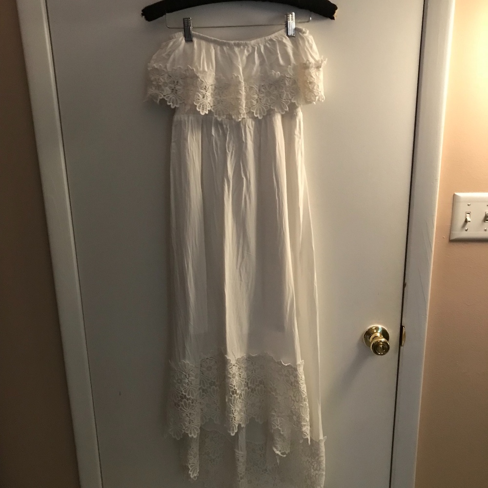White Lace Strapless Dress